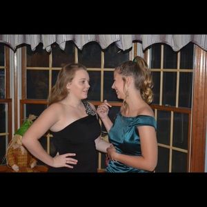 Meet your Posher, Cassie